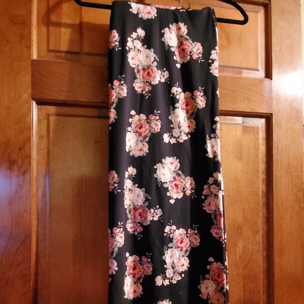 Black and Floral Maxi skirt Plus size 2x